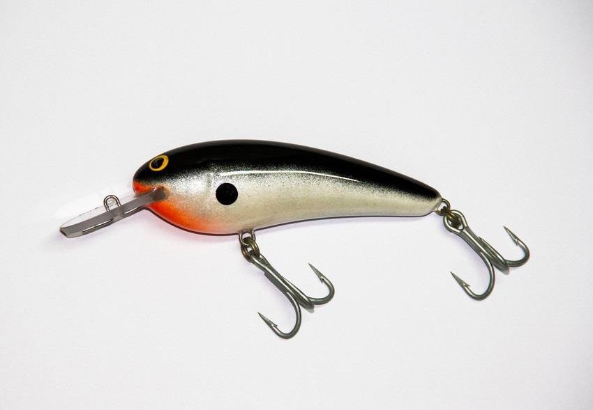 Preto, Branco e Laranja